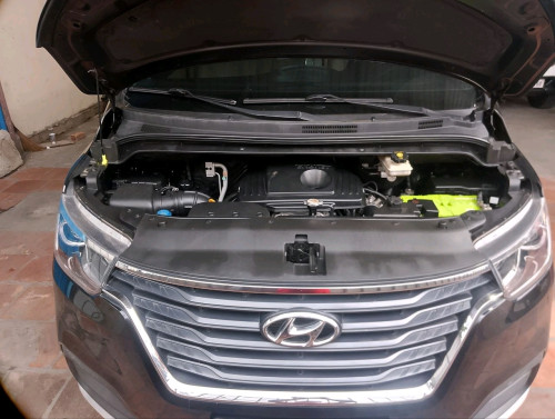 Starex H1 2019 black $28,700តម្លៃអាចចចារបាន ឡានស្អាត ធានាទិញចូលវិញ