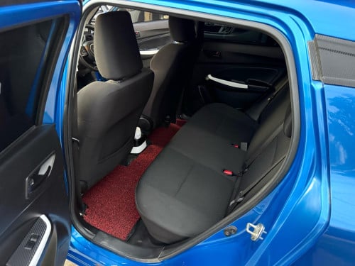 SUZUKI SWIFT 2018 (បង់ពន្ធពេញ)