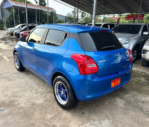 SUZUKI SWIFT 2018 (បង់ពន្ធពេញ)