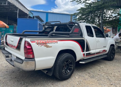 Tacoma ឆ្នាំ05 តួទាប V4 លេខអូតូ ឡានថ្មី