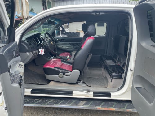 Tacoma ឆ្នាំ05 តួទាប V4 លេខអូតូ ឡានថ្មី