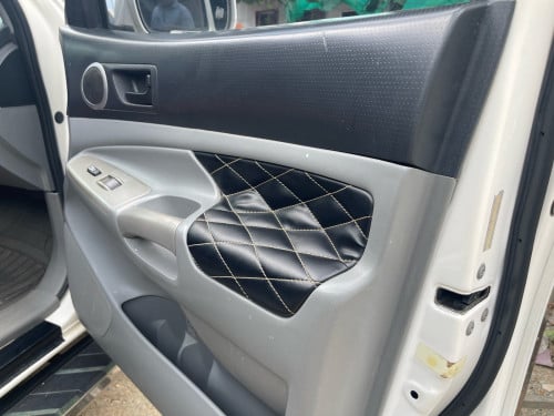 Tacoma ឆ្នាំ05 តួទាប V4 លេខអូតូ ឡានថ្មី