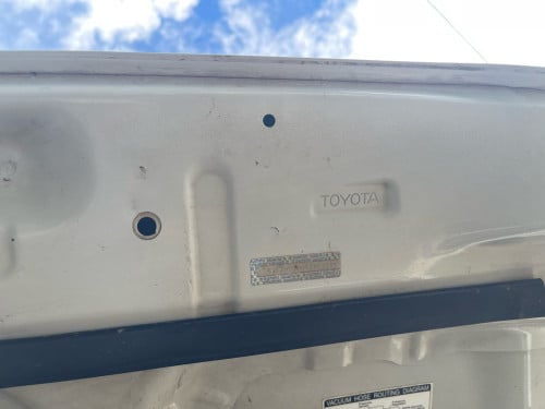 Tacoma ឆ្នាំ05 តួទាប V4 លេខអូតូ ឡានថ្មី