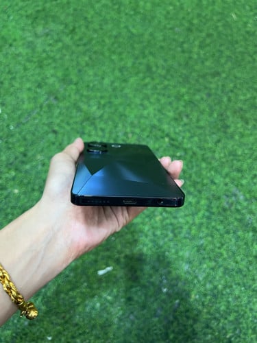 Tecno Camon 20Pro (មួយទឹក) Memory 256GB Ram 8+8