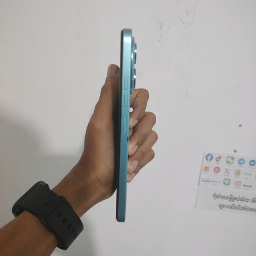 Tecno Spark 30 5G (RAM 8+5GB, 256GB)