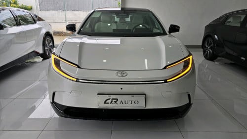 Toyota BZ5 option pro 630km