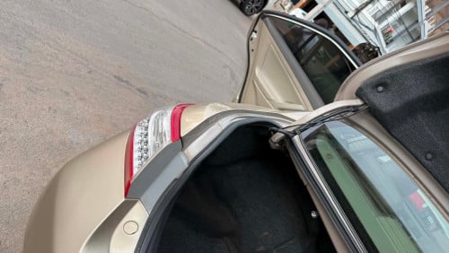 Toyota Camry hybrid 08