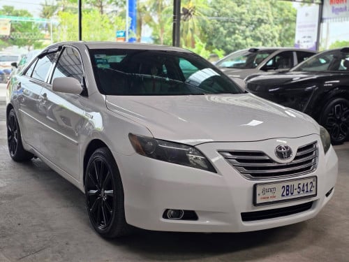Toyota Camry Hybrid 2009 Full