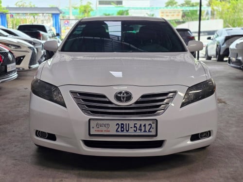 Toyota Camry Hybrid 2009 Full