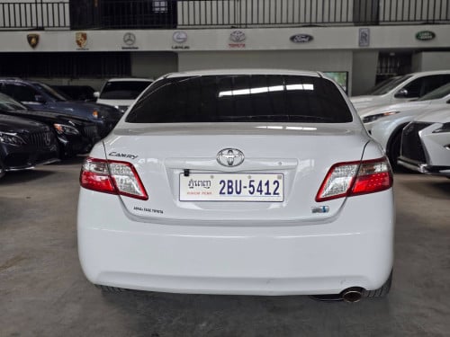 Toyota Camry Hybrid 2009 Full