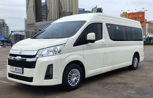 Toyota Hiace 2022