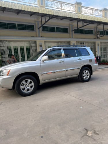 Toyota Highlander 02P1V4