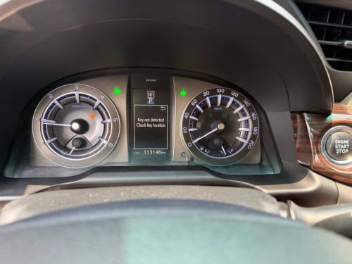 TOYOTA INNOVA 2020