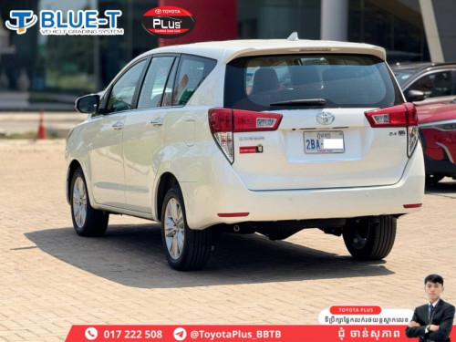 TOYOTA INNOVA 2020