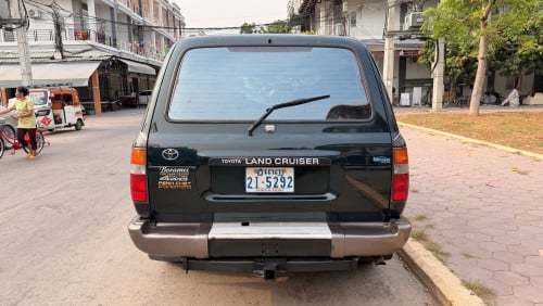 Toyota Land Cruiser 96 V6
