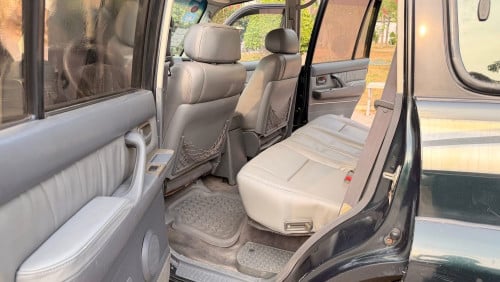 Toyota Land Cruiser 96 V6