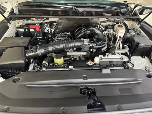 Toyota Land Cruiser VXR 2023