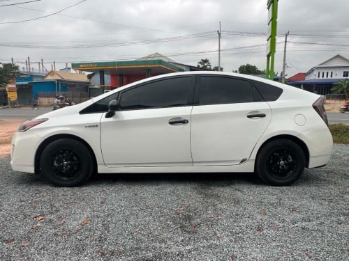Toyota Prius 010 Option3
