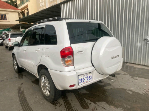 Toyota RAV4 2002 ប៉ុង1 ឡានស្អាតអត់បុក