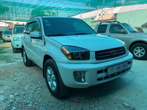 Toyota Rav4L 02 ប៉ុង1 Full បេីកតំបូល សកាំម៉ៃ