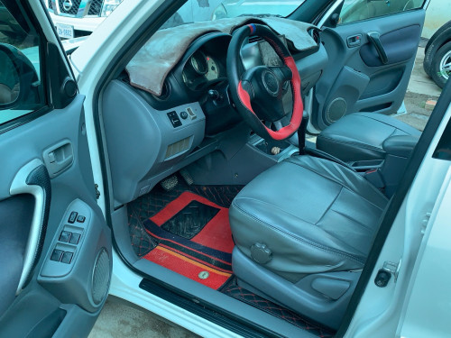Toyota Rav4L 02 ប៉ុង1 Full បេីកតំបូល សកាំម៉ៃ