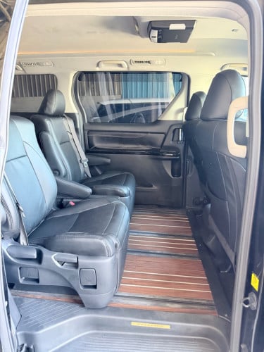 Toyota VellFire 011ឡេីង019 V4ប៉ុង1ទ្វាអូតូ3រំលស់សុត100%បាន25ខេត្តក្រុង