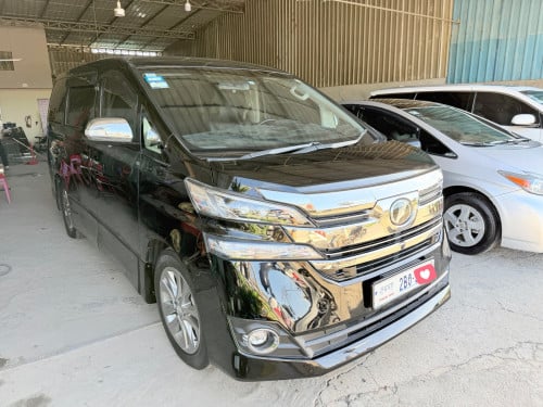 Toyota VellFire 011ឡេីង019 V4ប៉ុង1ទ្វាអូតូ3រំលស់សុត100%បាន25ខេត្តក្រុង