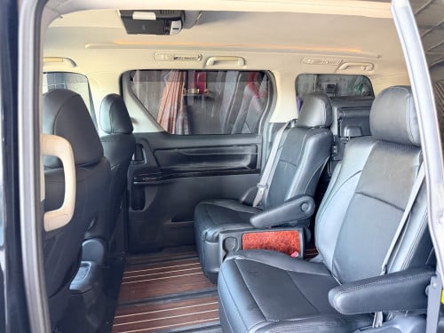 Toyota VellFire 011ឡេីង019 V4ប៉ុង1ទ្វាអូតូ3រំលស់សុត100%បាន25ខេត្តក្រុង