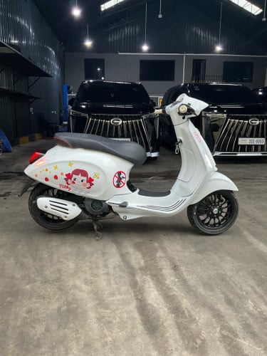 Vespa 022 ABS 125cc មួលហោះ