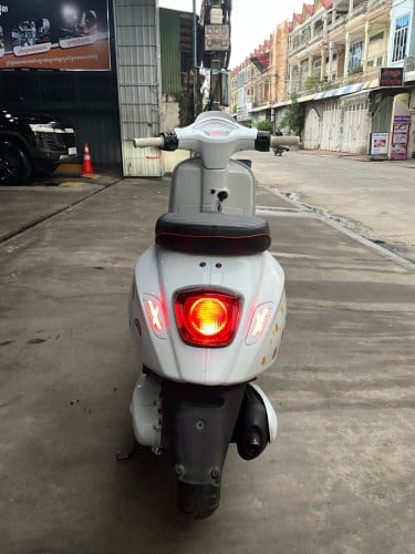 Vespa 022 ABS 125cc មួលហោះ