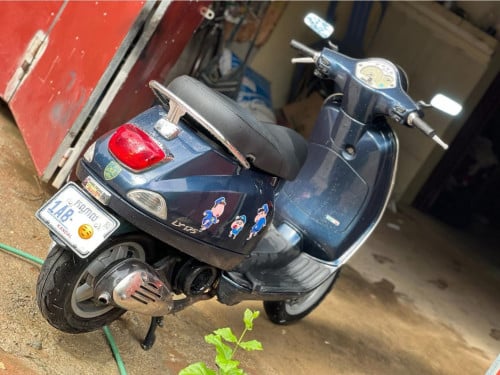 Vespa lx125ie 2014