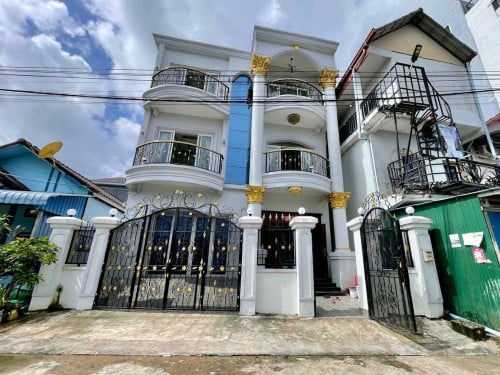 Villa For Rent
