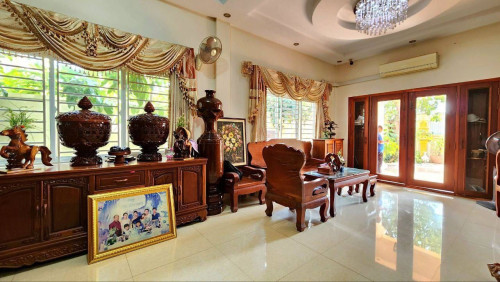 Villa for rent at Chhroy Chongva