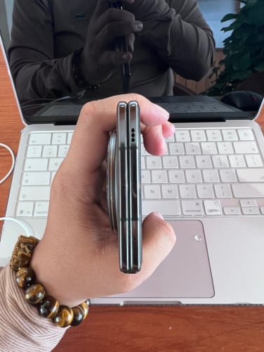 Vivo XFold 5 16G 512G ខ្មៅគ្រីម CH 98-99%