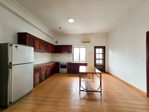 WHOLE APARTMENT BUILDING FOR RENT IN TOUL TOMPONG