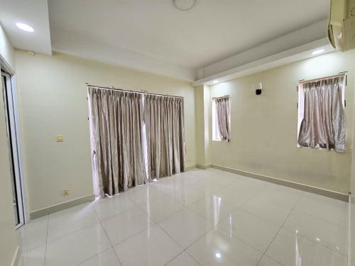 WHOLE COMMERCIAL BUILDING FOR RENT/SALE IN PHSAR DUEM THKOV