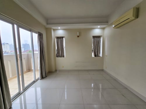 WHOLE COMMERCIAL BUILDING FOR RENT/SALE IN PHSAR DUEM THKOV