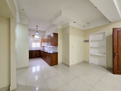 WHOLE COMMERCIAL BUILDING FOR RENT/SALE IN PHSAR DUEM THKOV