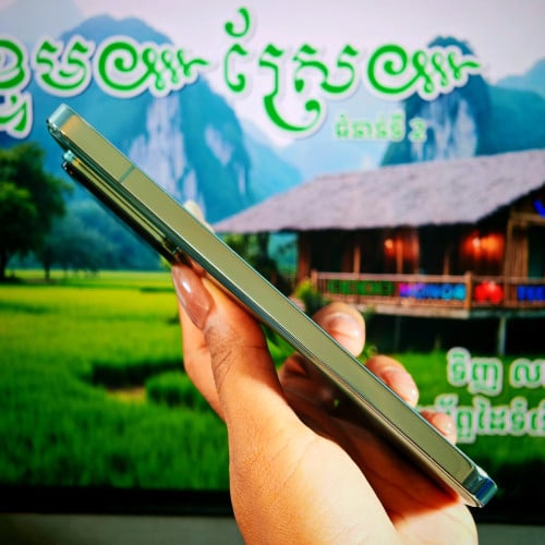 Xiaomi 14 5G Ram16G+16g 512G/Global (វ៉ៃដូរបាន)មានធានាច្បាស់លាស់ត្រឹមត្រូវ