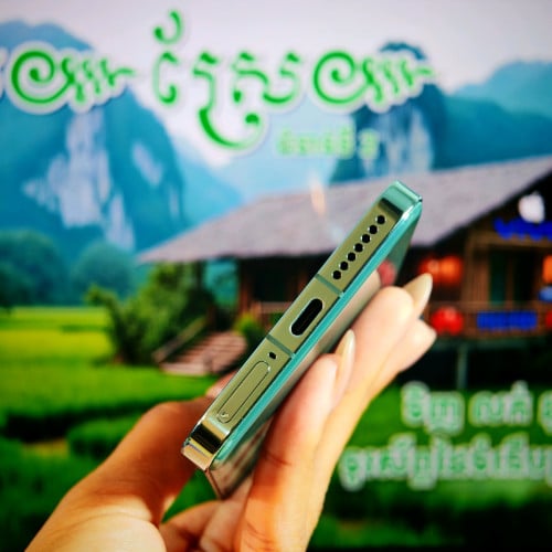 Xiaomi 14 5G Ram16G+16g 512G/Global (វ៉ៃដូរបាន)មានធានាច្បាស់លាស់ត្រឹមត្រូវ