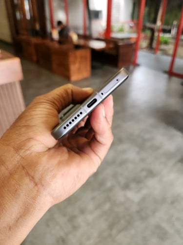 Xiaomi 15 Pro 12g/256g_CH(វៃដូរបាន)👉$425