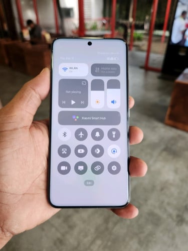 Xiaomi 15 Pro 12g/256g_CH(វៃដូរបាន)👉$425