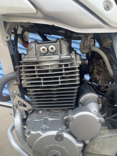 XR 250 06