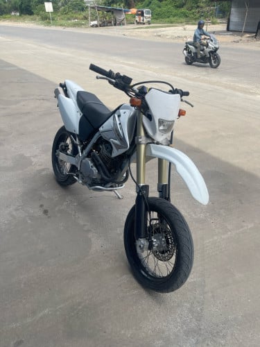 XR 250 06