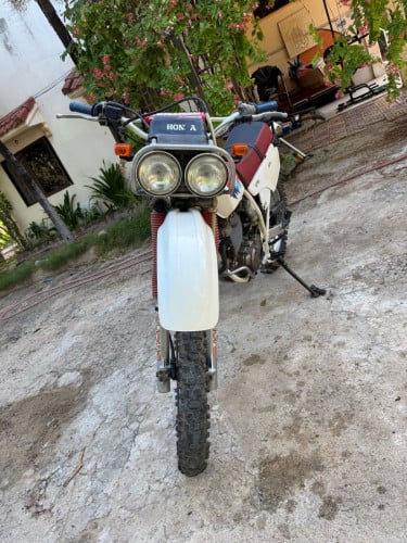 XR baja kick starter