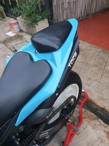 YAMAHA R1 2012 លក់តម្លៃចចារ មានស៊ីម៉ាំង2ឈុត