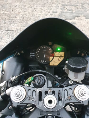 Yamaha R1 2012 តម្លៃចចារតាមជាក់ស្តែង មានស៊ីម៉ាំង 2ឈុត