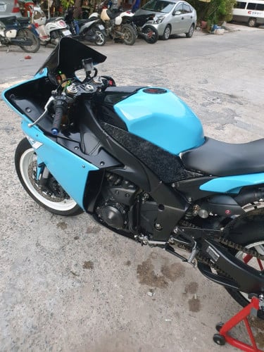 Yamaha R1 2012 តម្លៃចចារតាមជាក់ស្តែង មានស៊ីម៉ាំង 2ឈុត