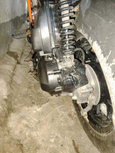 Zoomer x 017 លក់បន្ទាន់ ដូរសារី ចុះបានខ្លះ