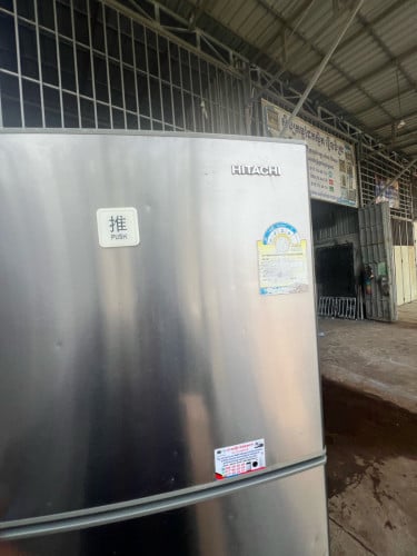 ទូរទឹកកនៅស្អាត
